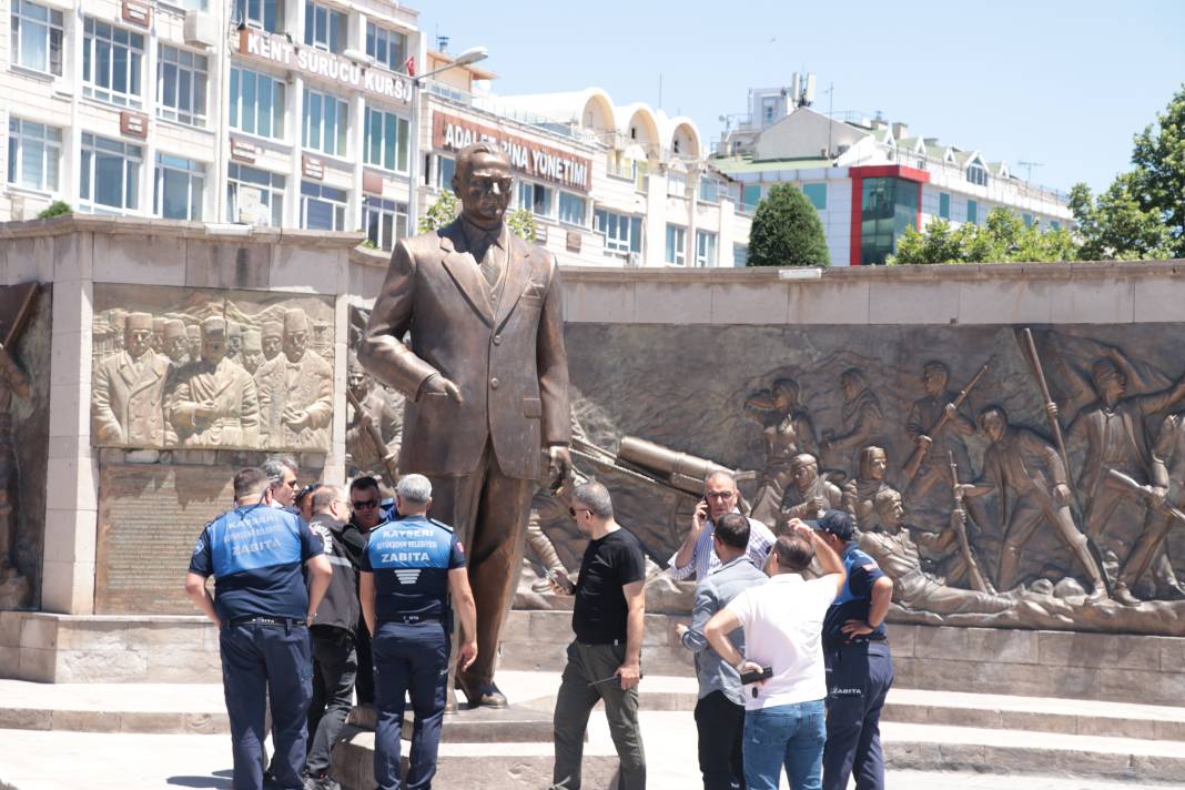 Atatürk Anıtı'na baltayla saldıran alçakların ifadeleri ortaya çıktı: ‘Ben Mesih’im pişman değilim 7